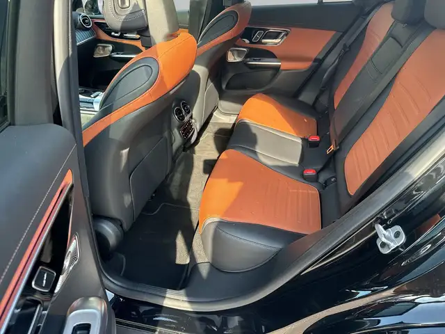 Mercedes-Benz GLC 200 view 10