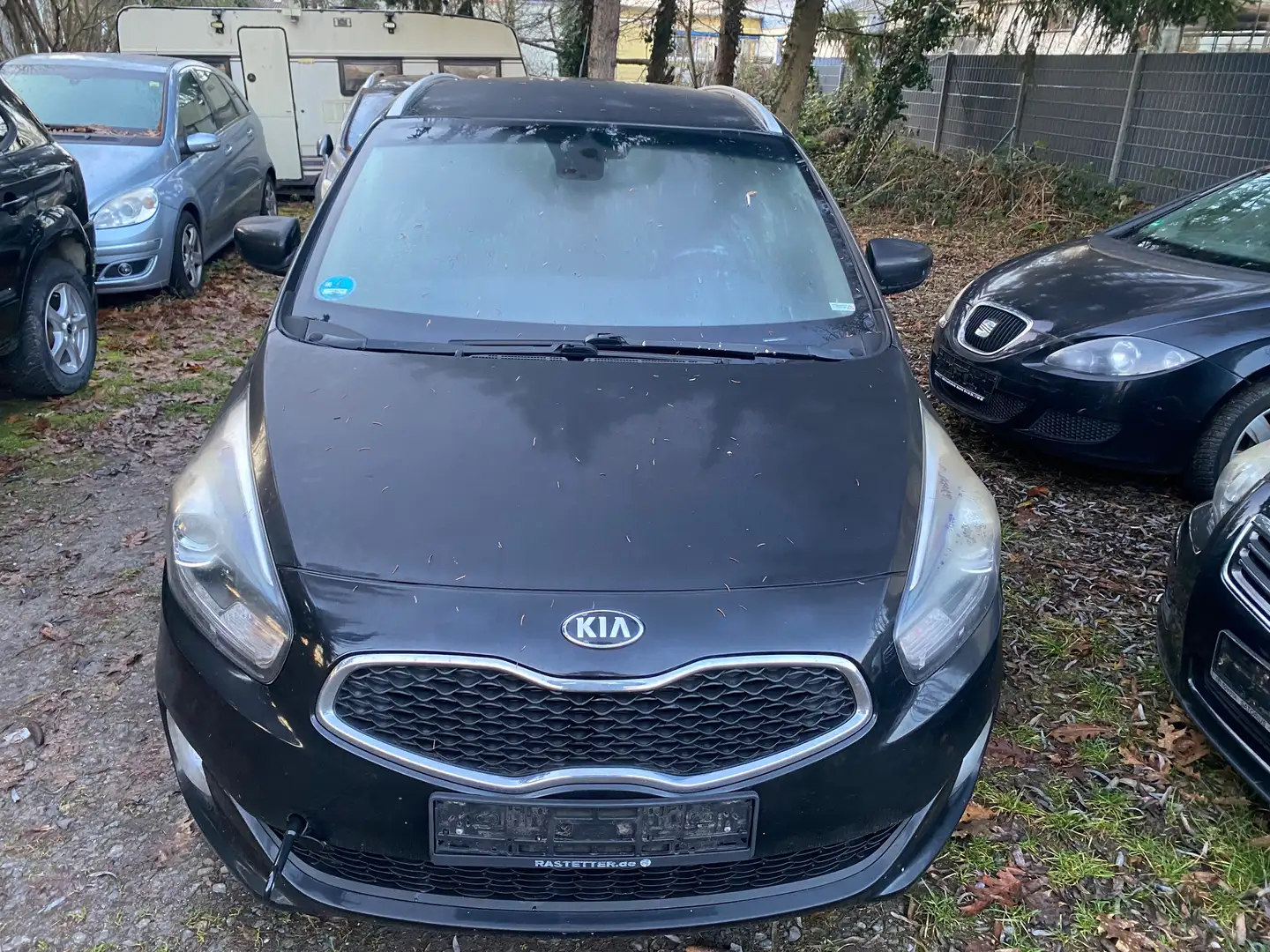 Kia Carens Carens 1.7 CRDi 136 Dream Team Edition Schwarz - 1