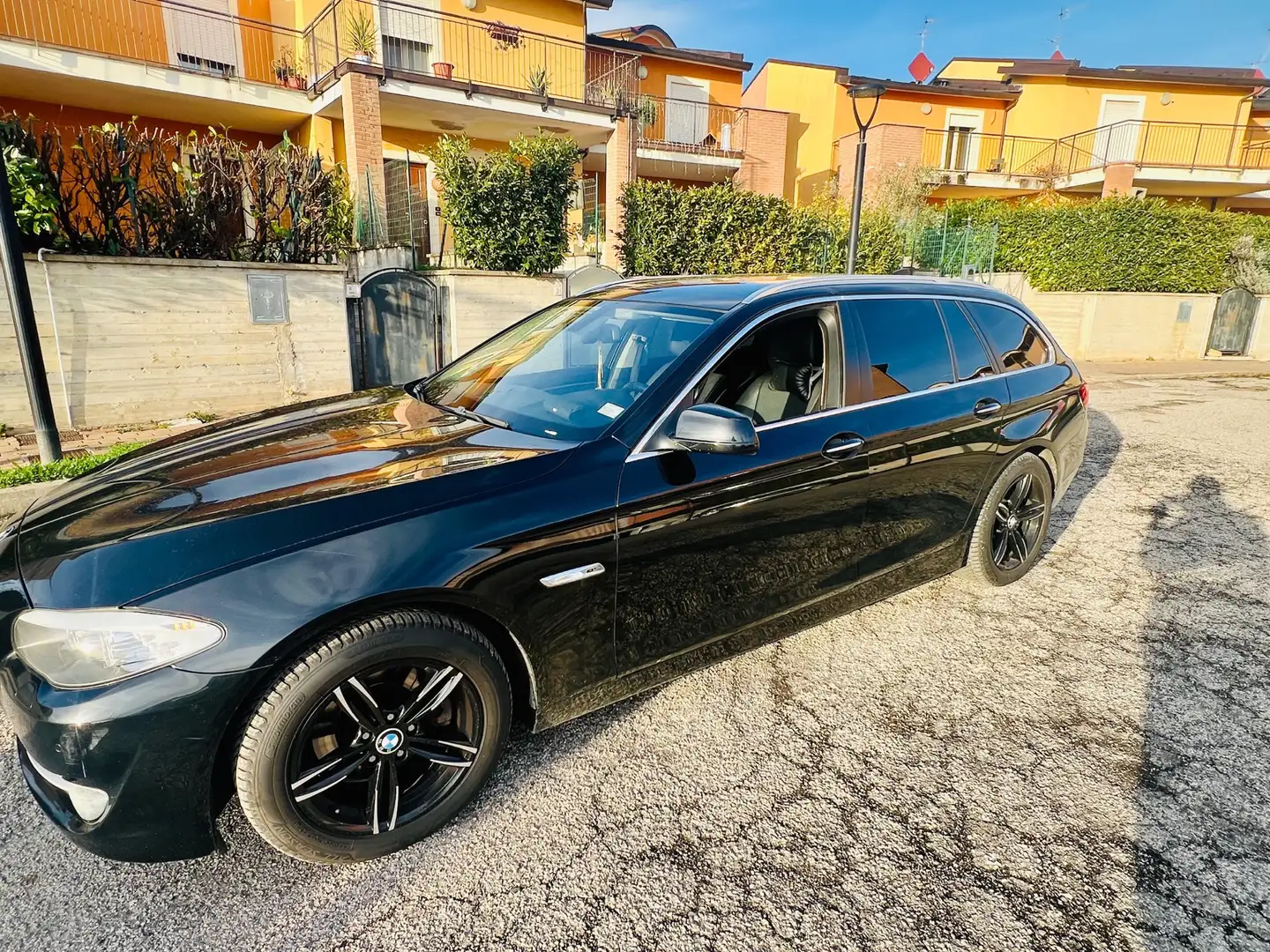 BMW 520 520d Touring Business 184cv auto E6 - 1
