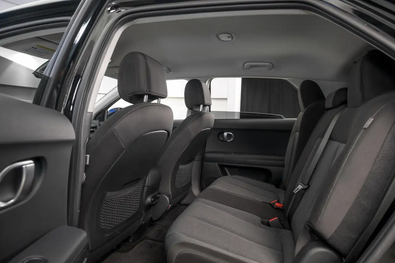 Hyundai IONIQ 5 photo Hyundai IONIQ 5