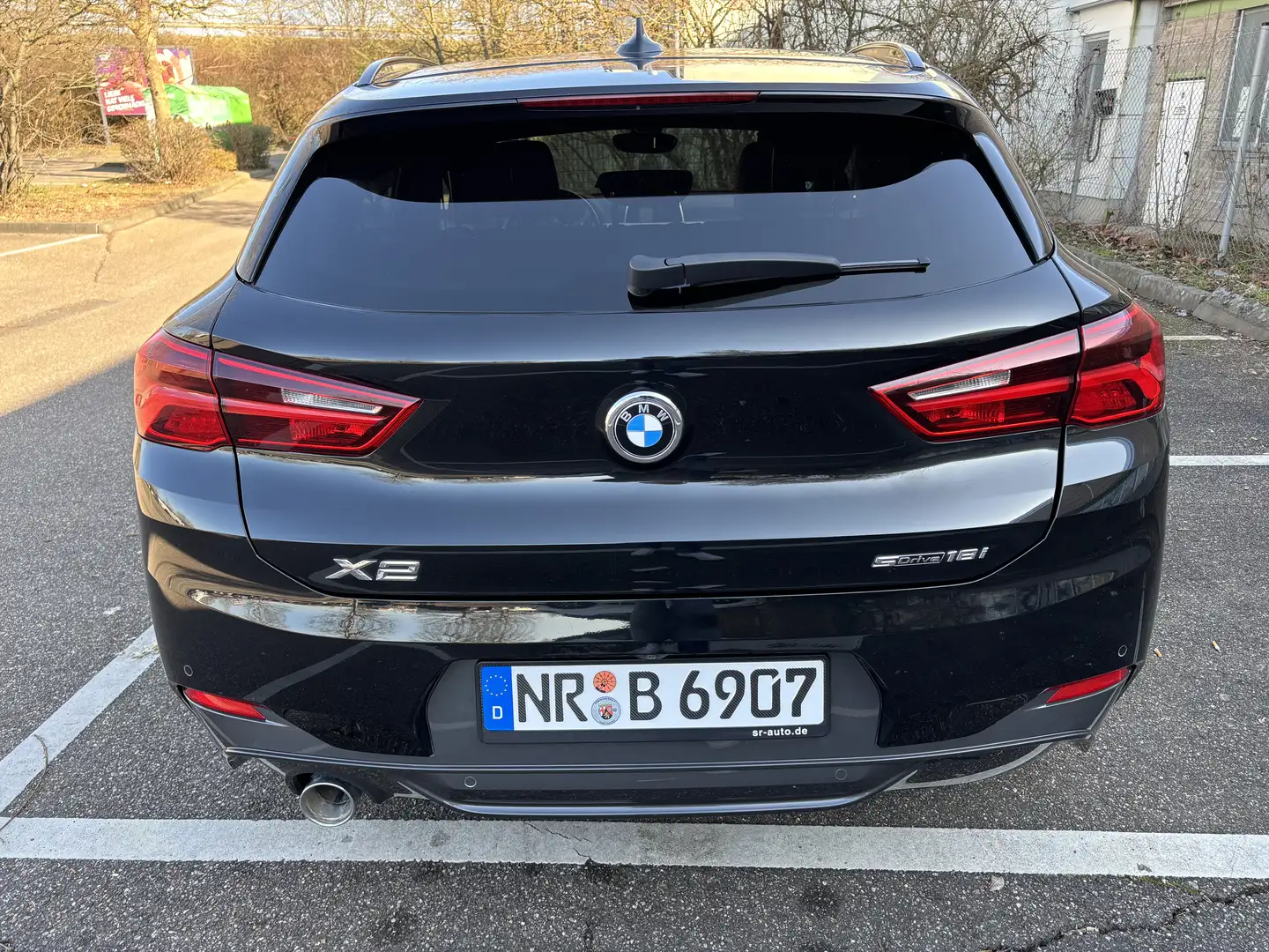 BMW X2 M sDrive18i Aut. Sport - 2