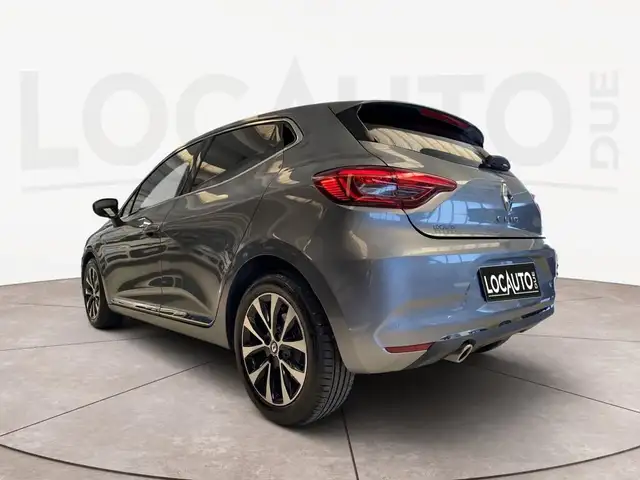 Renault Clio view 5