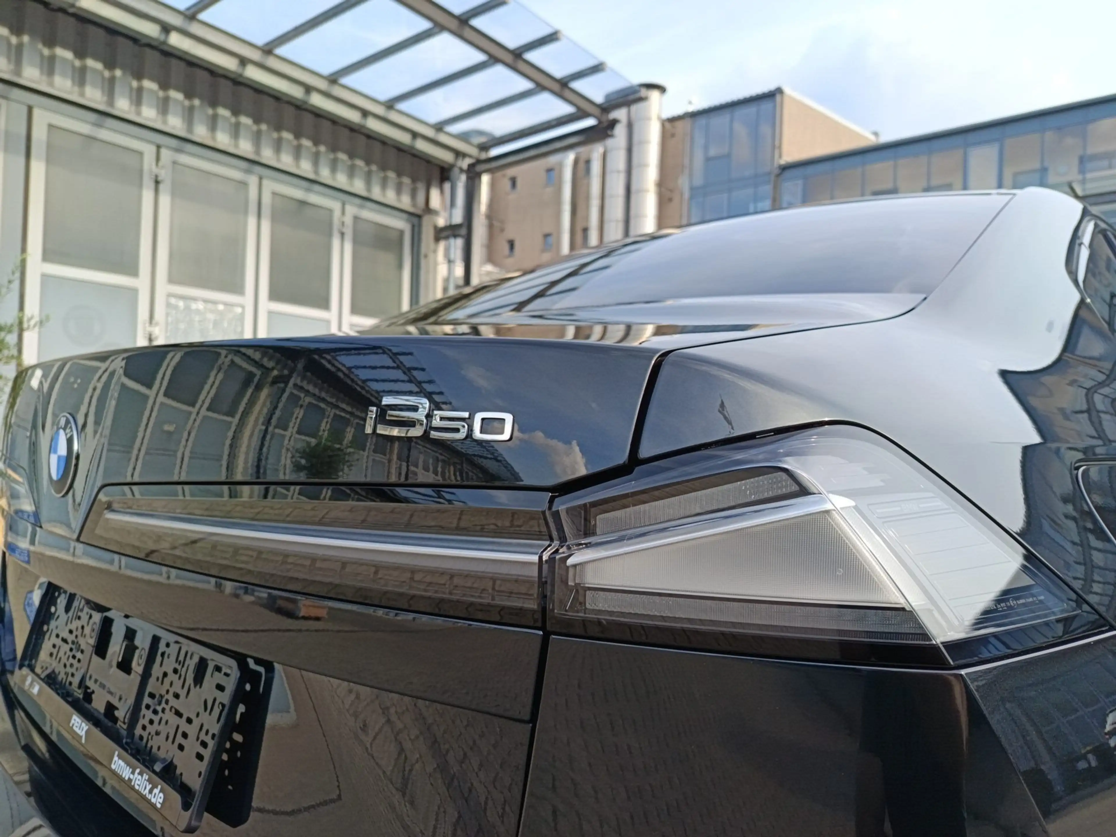BMW i3 50 xDrive Sportpaket DAB — photo 11