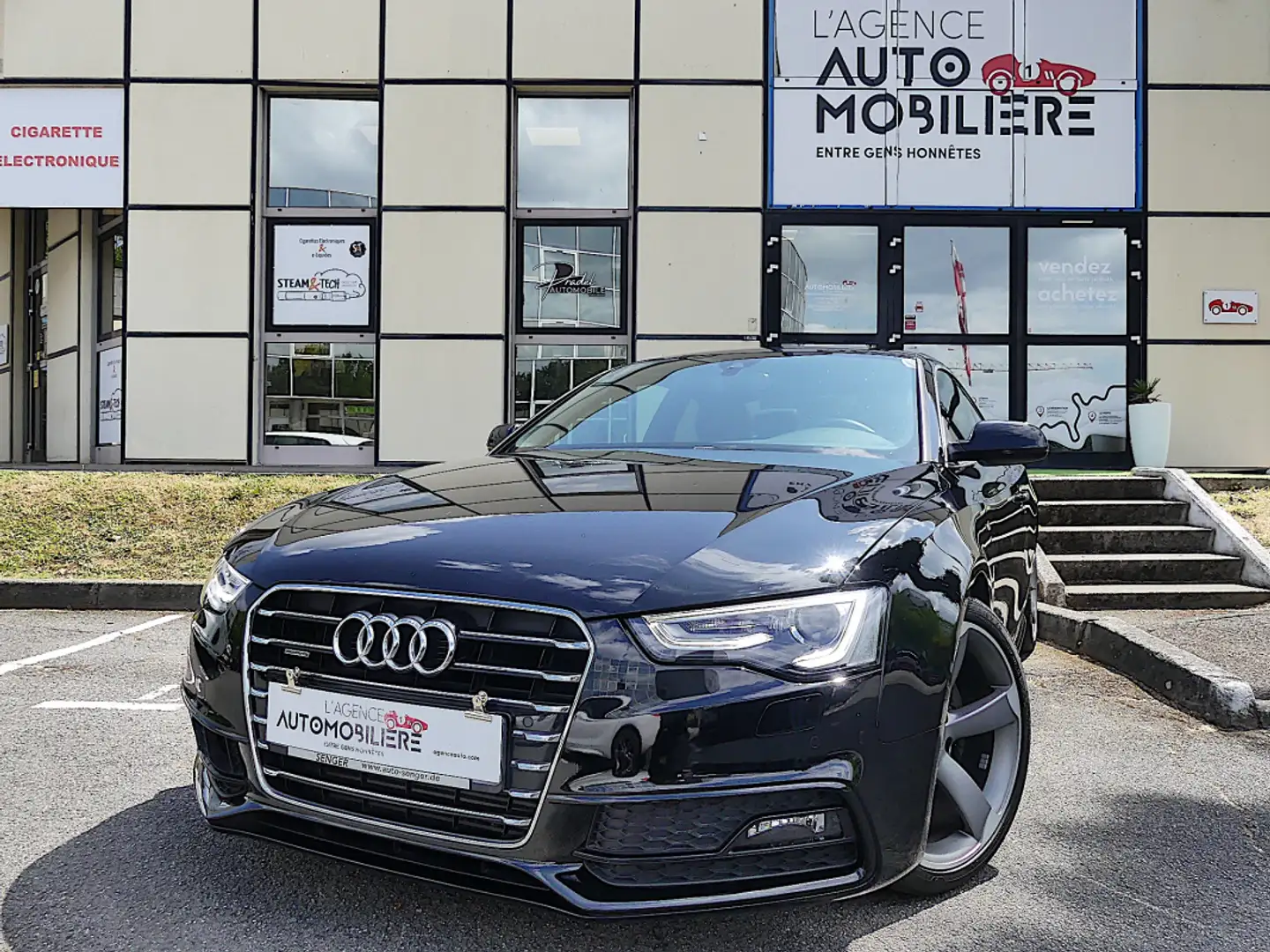 Audi A5 Coupe 2.0 TFSI 224 S LINE QUATTRO S-TRONIC Noir - 1
