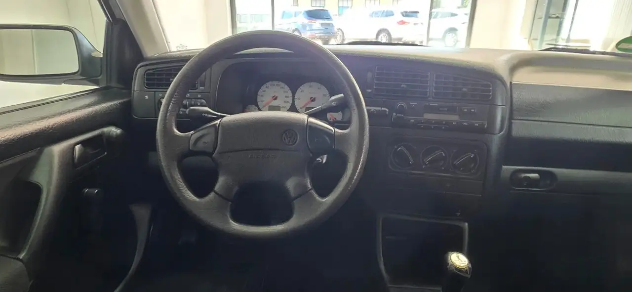 Volkswagen Golf 1.6 Limo H Zulassung SD TÜV 09/2028, foto 11