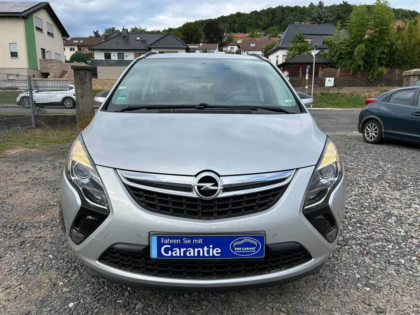 Opel Zafira Tourer Edition 7 Sitzer Grau - 2