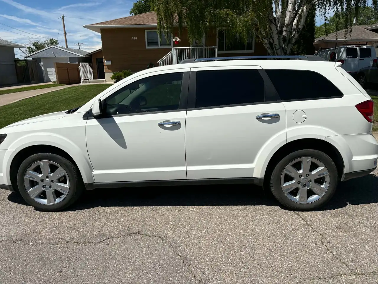 Dodge Journey снимка Dodge Journey