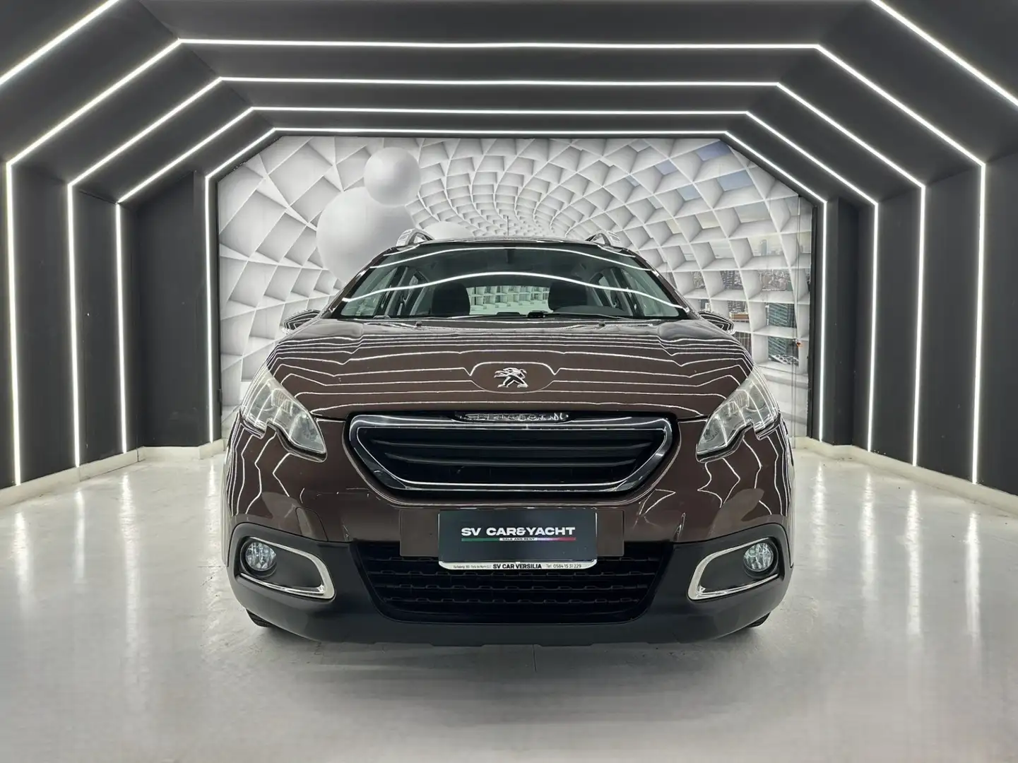 Peugeot 2008 2008 1.4 hdi 8v Active 68cv Marrone - 1