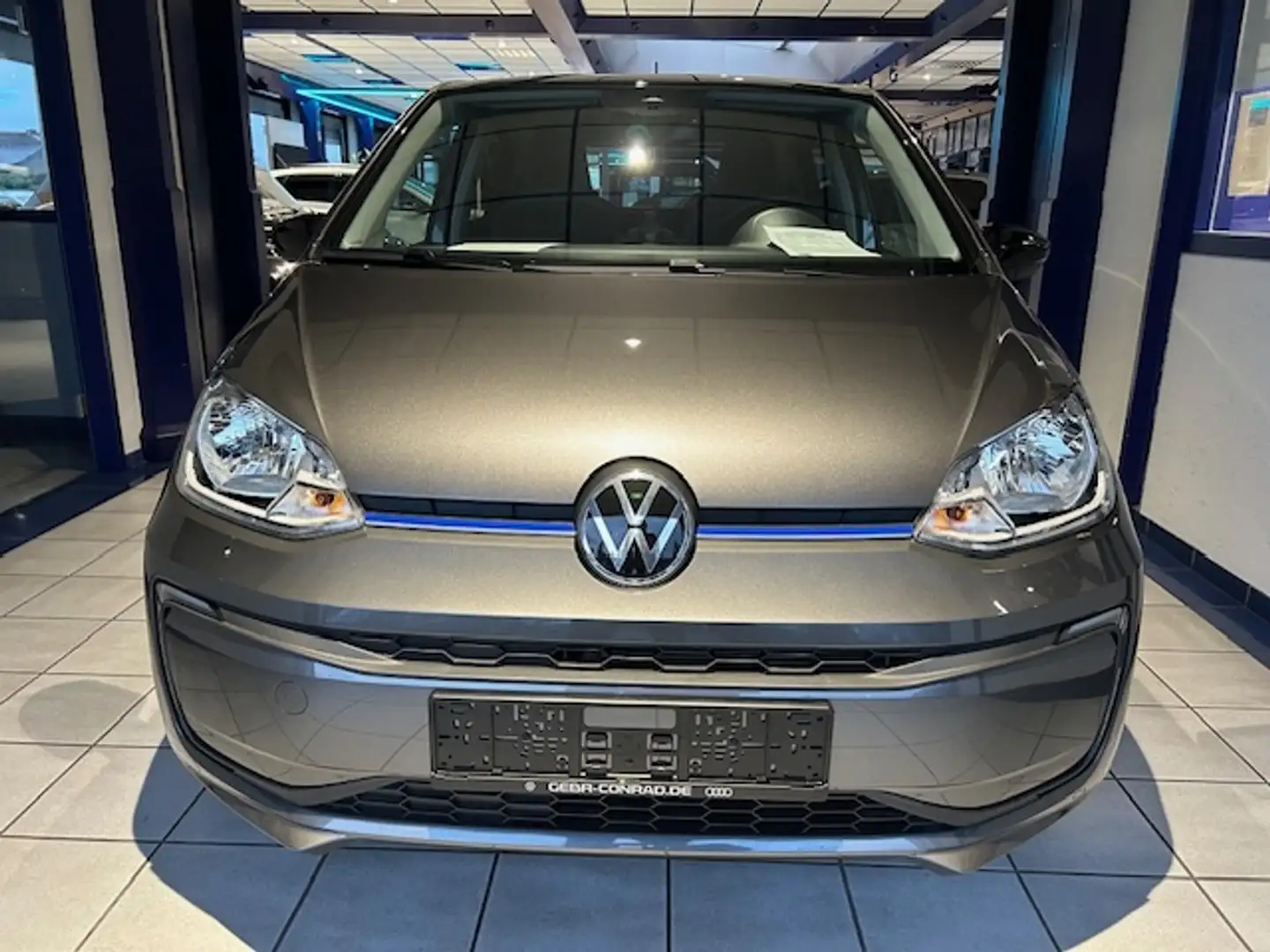 Volkswagen up! Edition, NP: 32.500 € Grau - 2