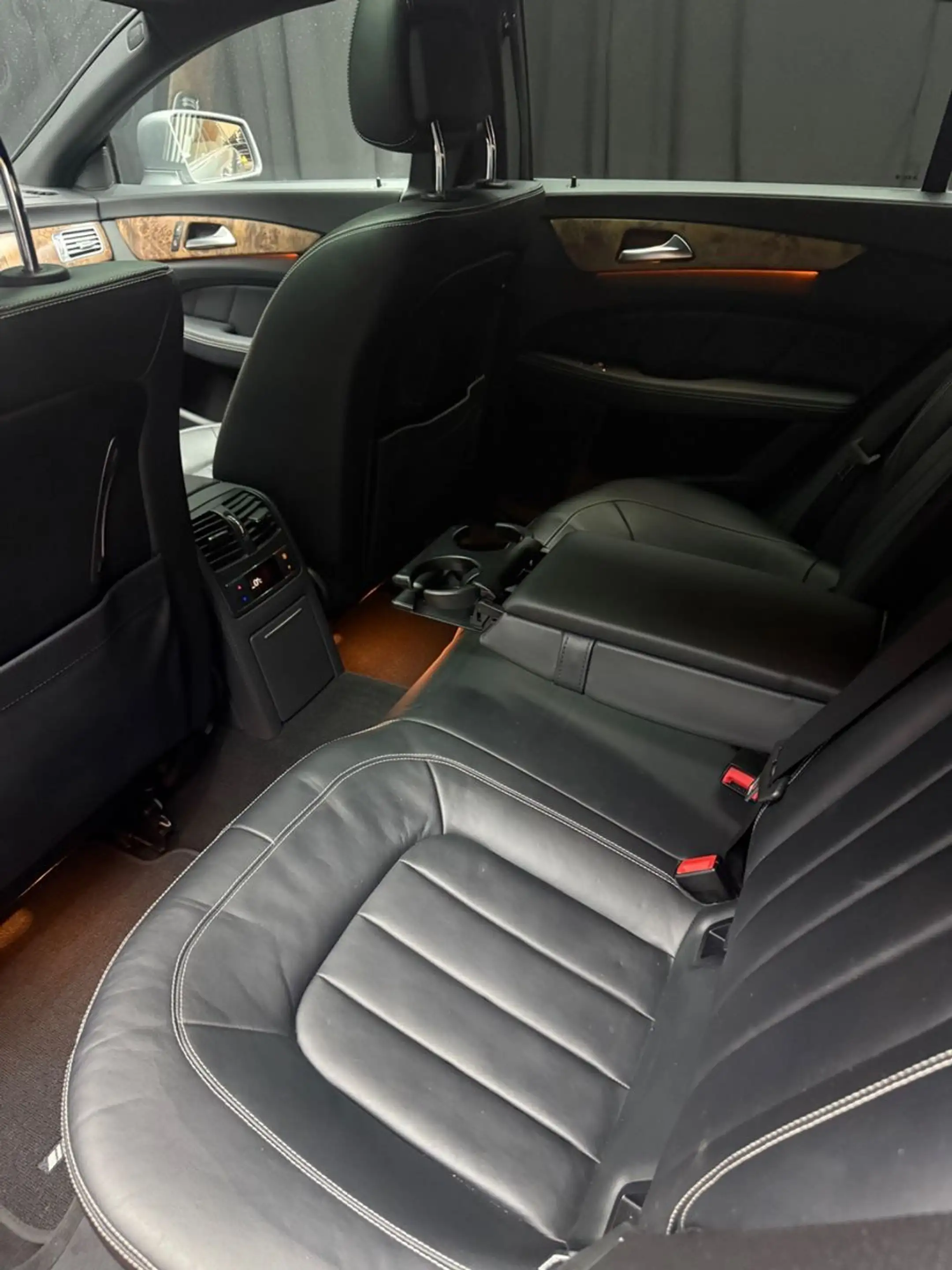Mercedes-Benz CLS CLS 350 CDI Shooting Brake*AMG LINE*S-DACH*R-KAM — photo 14