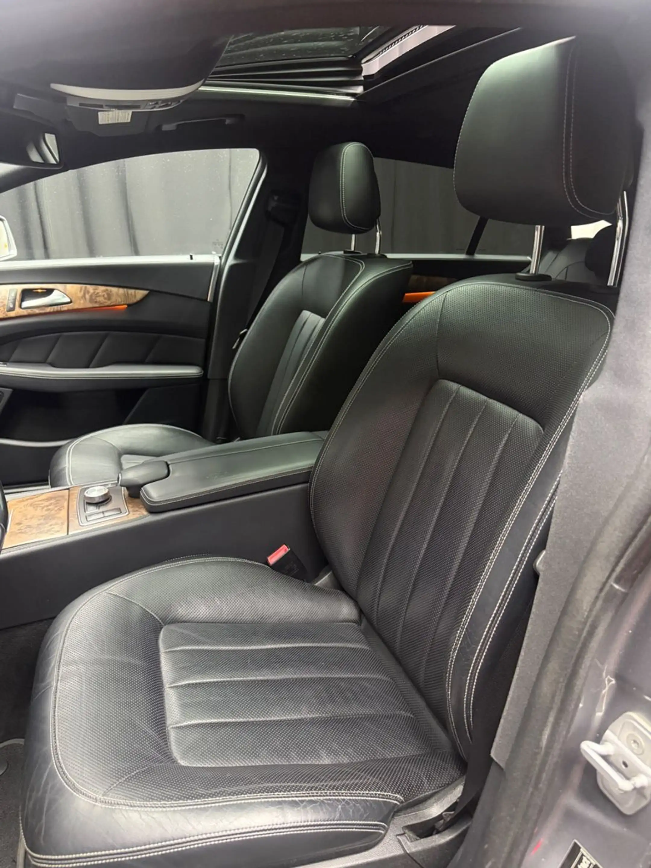 Mercedes-Benz CLS CLS 350 CDI Shooting Brake*AMG LINE*S-DACH*R-KAM — photo 12