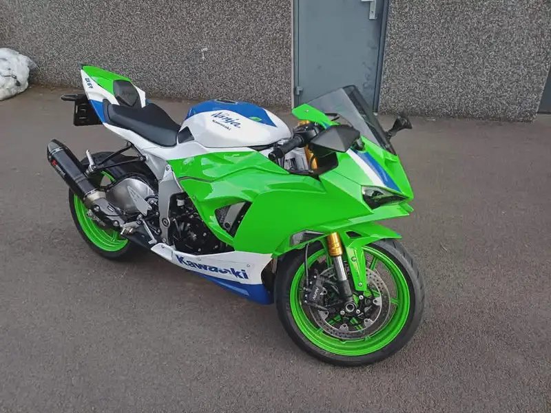 Kawasaki Ninja ZX-6R - foto 2