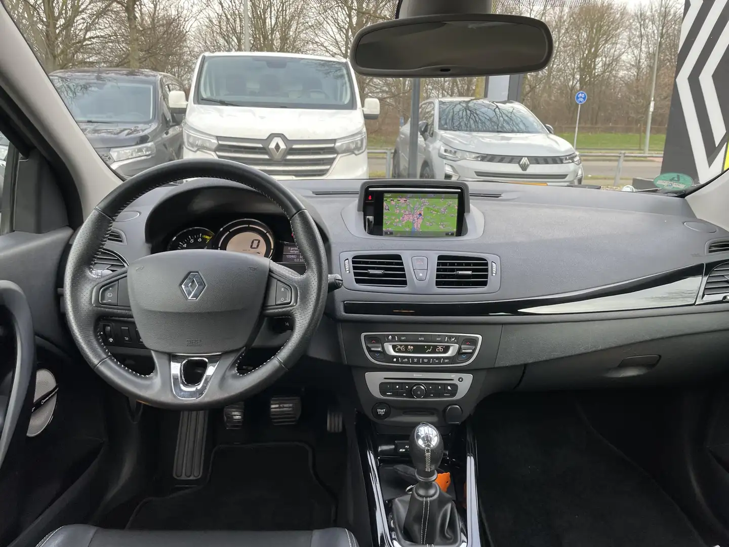 Renault Megane Estate 1.2 TCe Bose Grijs - 2