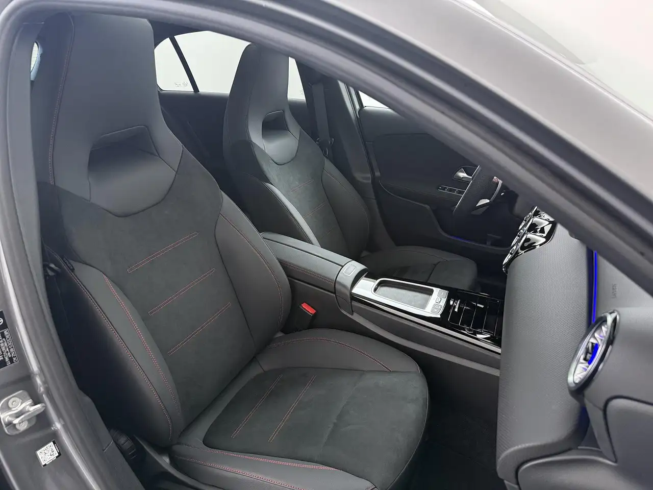 Mercedes-Benz A-Class 2026 — фото 10