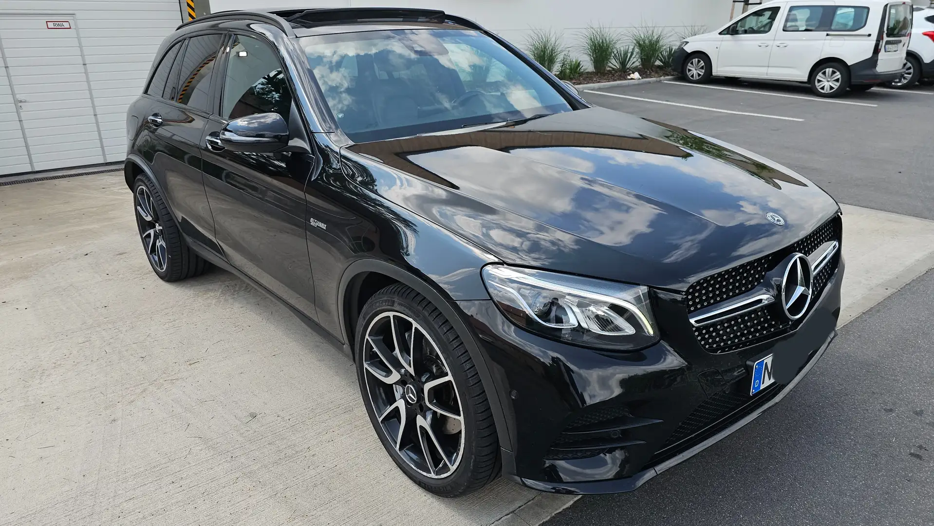 Mercedes-Benz GLC 43 AMG AMG BiTurbo 4Matic Eu6 Panorama VOLLAUSSTATUNG !!! Schwarz - 1