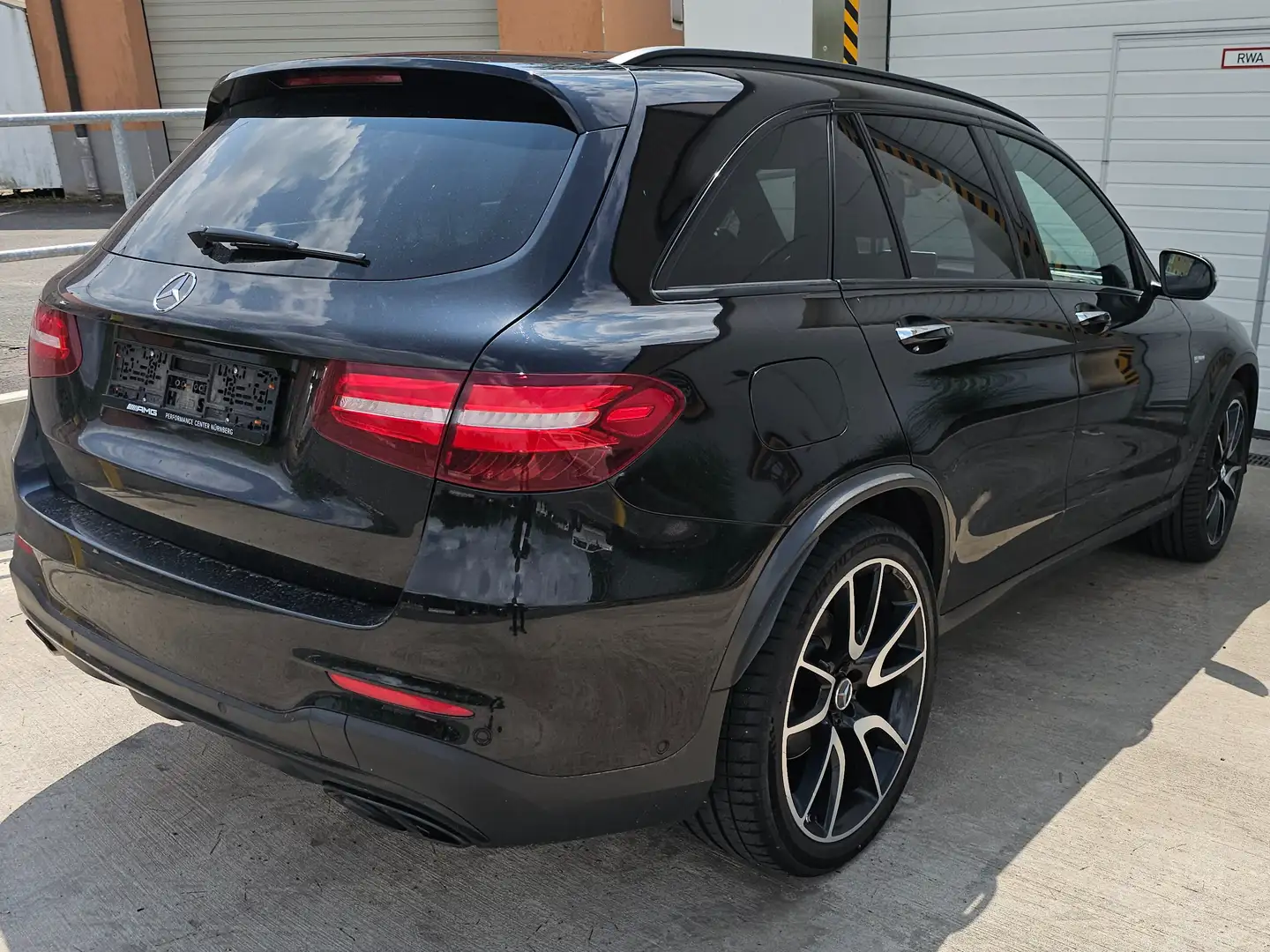 Mercedes-Benz GLC 43 AMG AMG BiTurbo 4Matic Eu6 Panorama VOLLAUSSTATUNG !!! Schwarz - 2