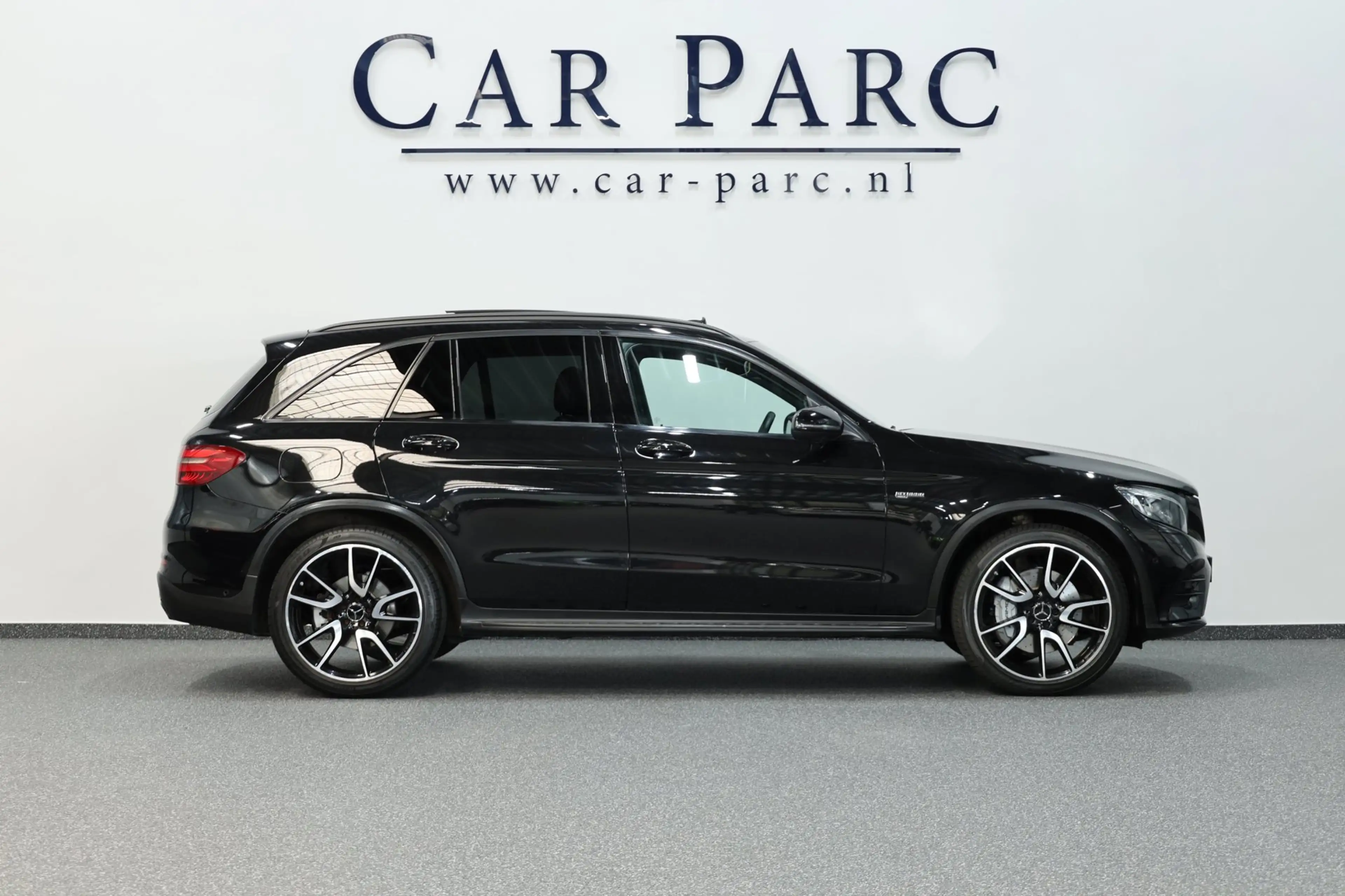Mercedes-Benz GLC 43 AMG 4MATIC 367+PK LED/SFEER/PANO/HALF LEDER+S.VERWARMI — photo 4