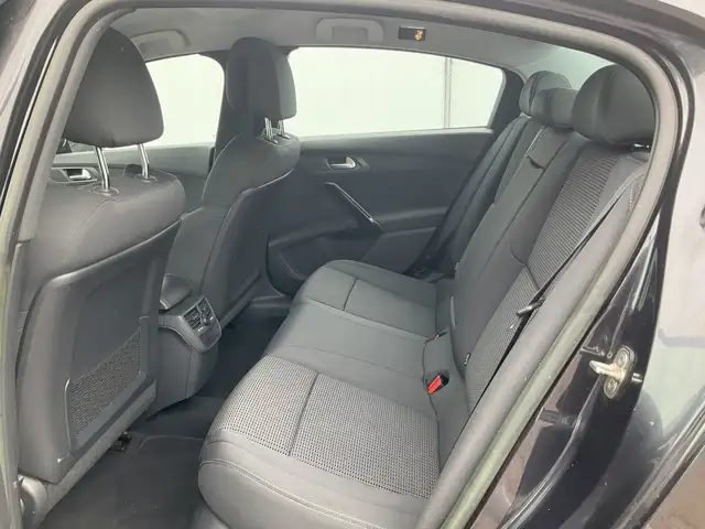 Peugeot 508 view 9