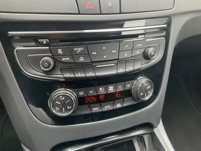Peugeot 508 view 5