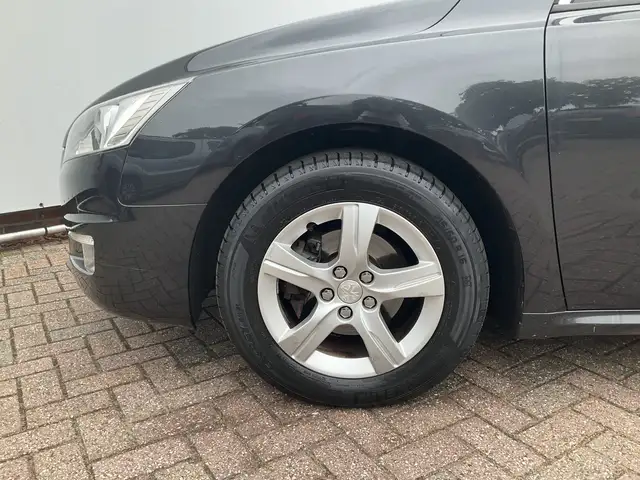Peugeot 508 view 10