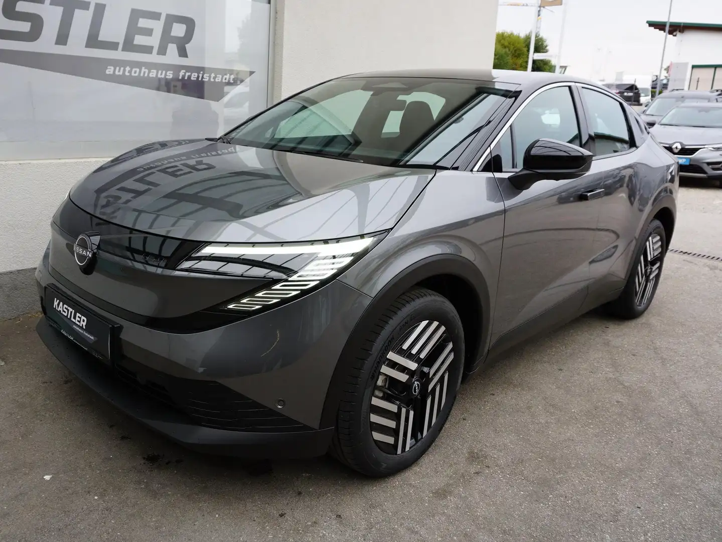Nissan Leaf ENGAGE + 52kwH Grau - 1