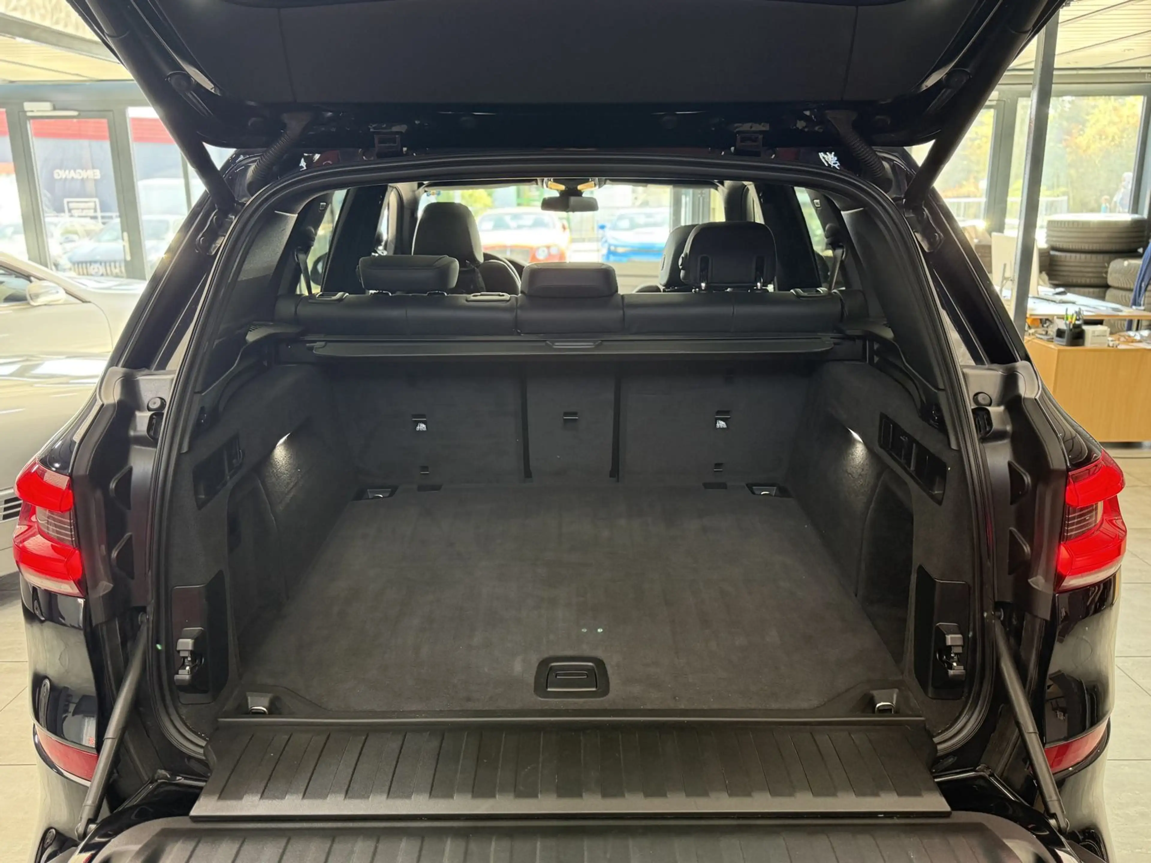 BMW X5 xDrive 30d*MSport*SOFT*22Zoll*PANO*H&K — photo 13