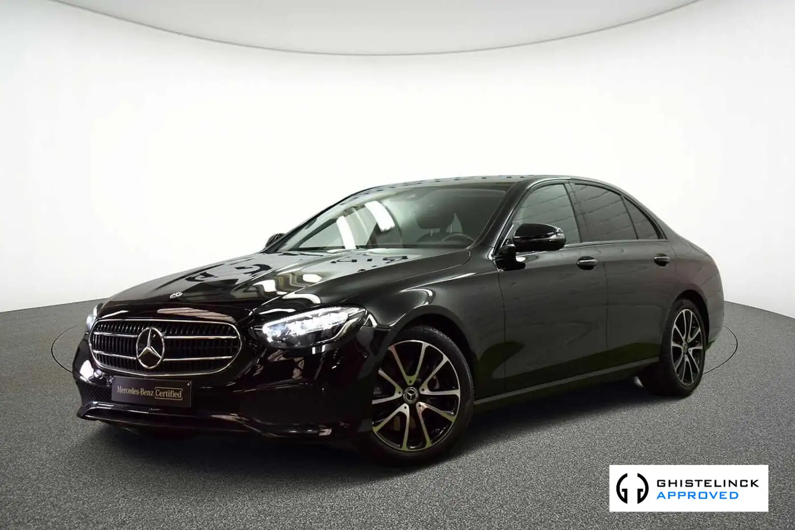 Mercedes-Benz E 200 Limousine Noir - 1