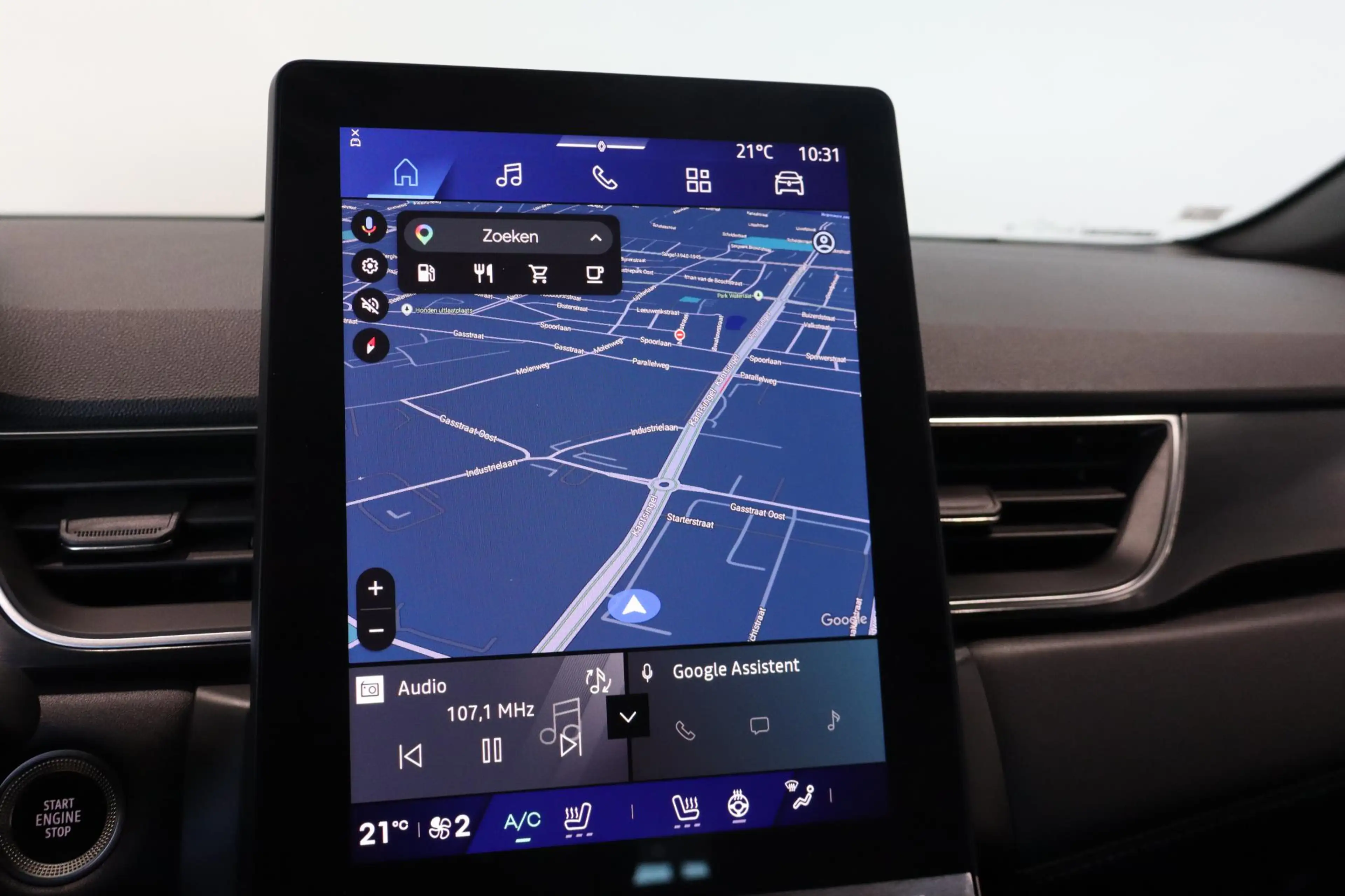 Renault Symbioz 1.6 E-Tech full hybrid 145 iconic — photo 11
