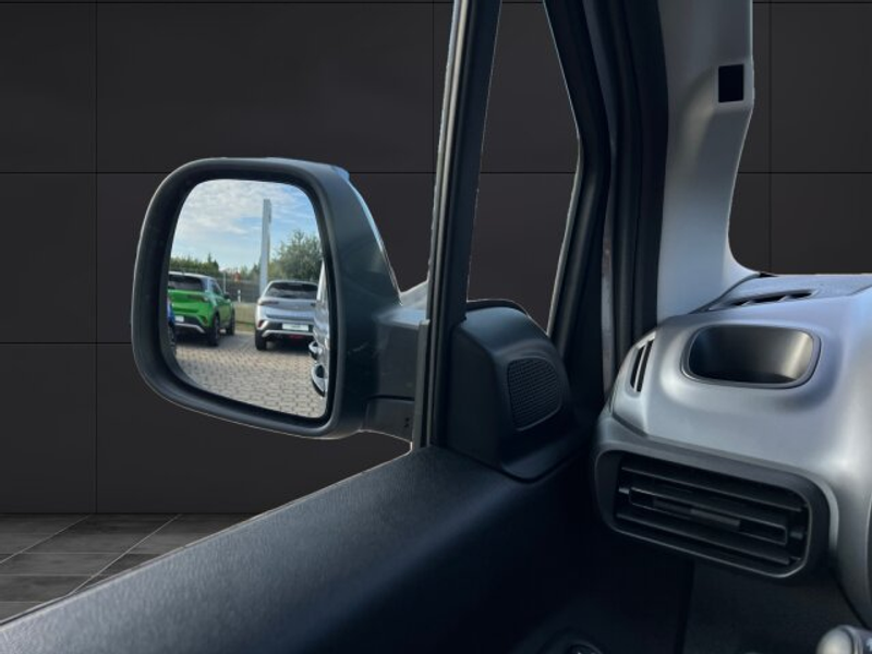 Citroen Berlingo Berlingo XL MAX XTR 130 BAR +Kamera+Key-Go+Navi+ — photo 8