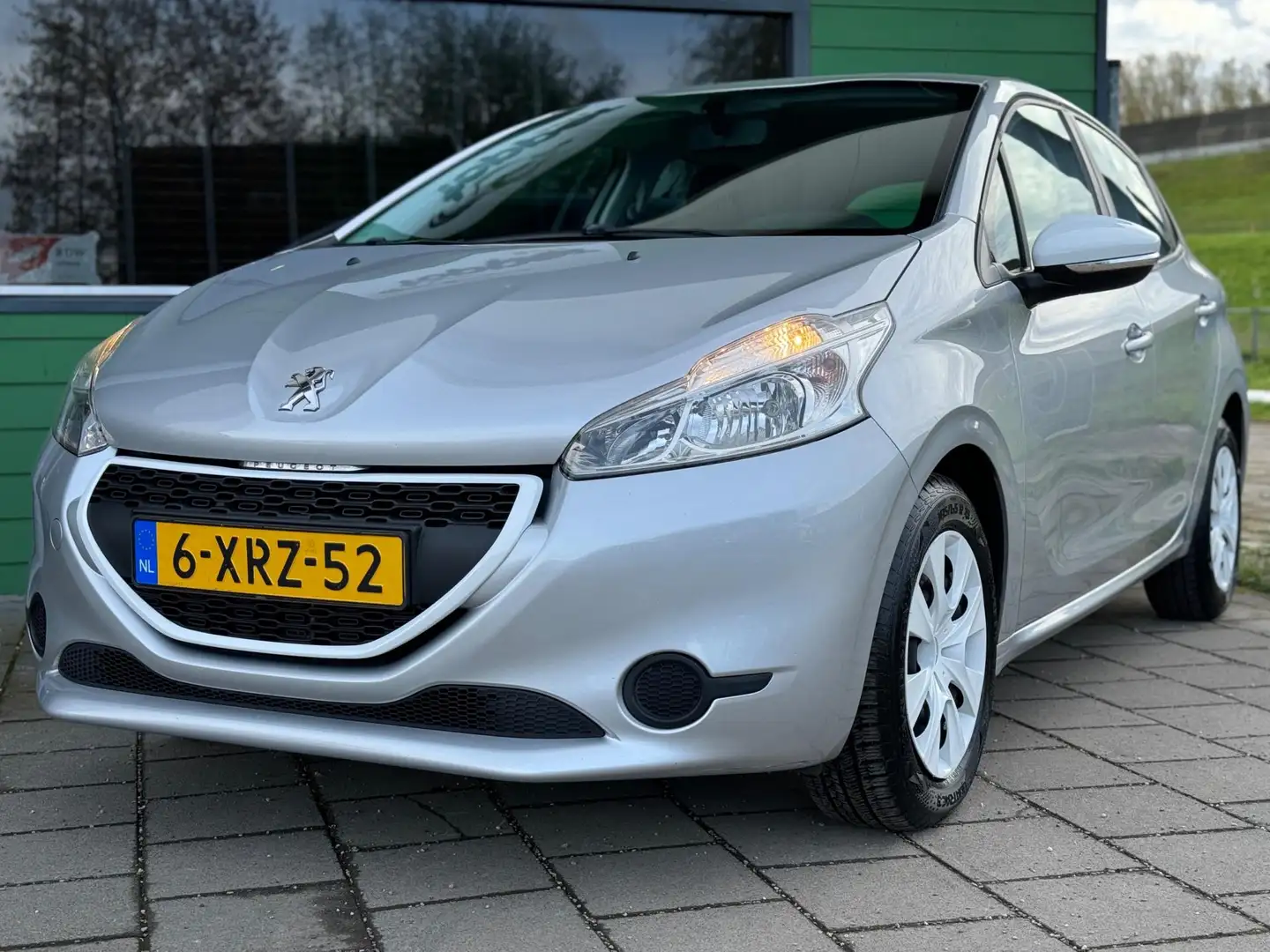 Peugeot 208 1.0 VTi Access / CruiseControl / Airco / Grijs - 2