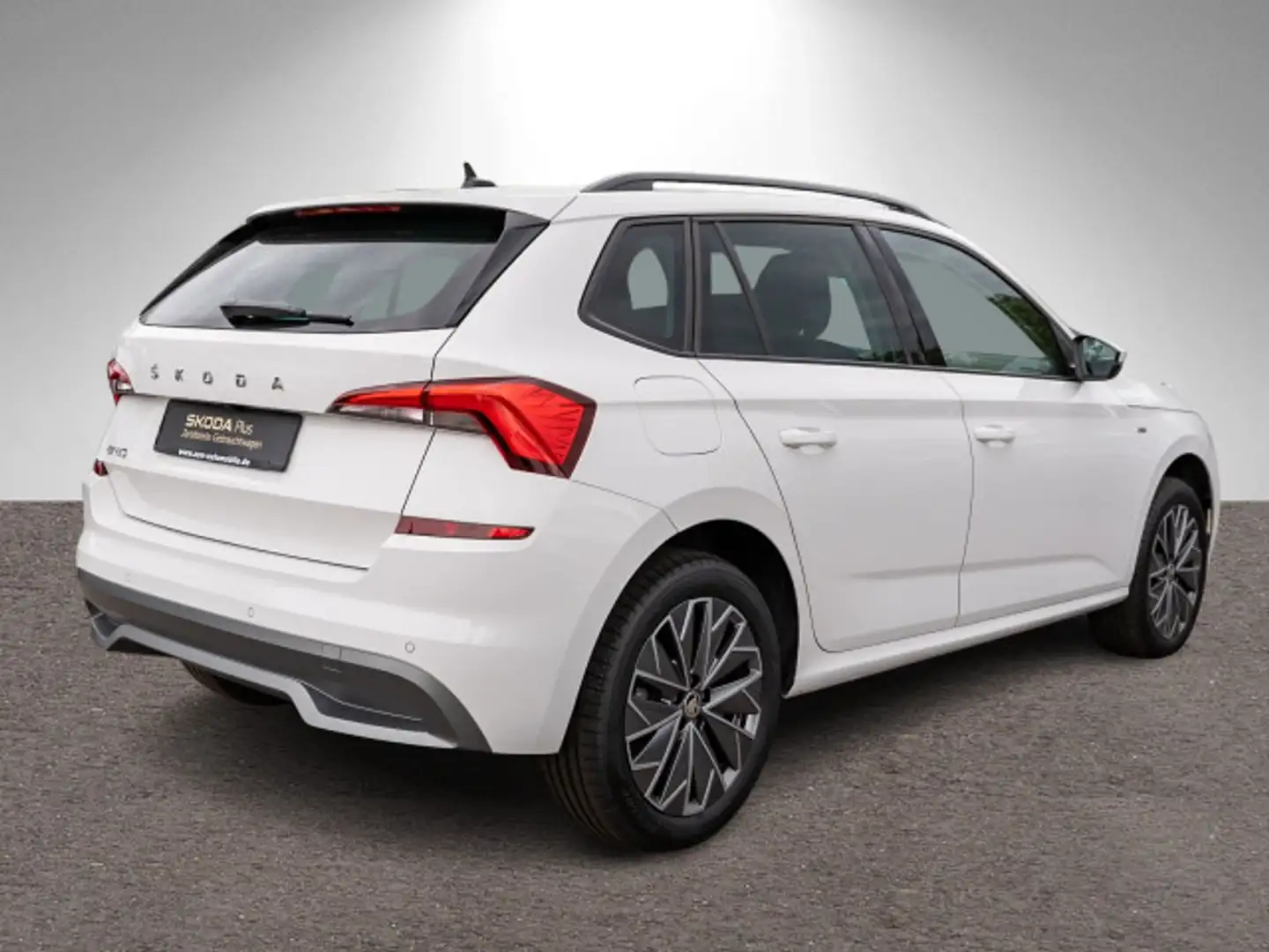 Skoda Kamiq Tour 1.5 TSI DSG LED Navi RFK ACC PDC SHZ Wit - 2