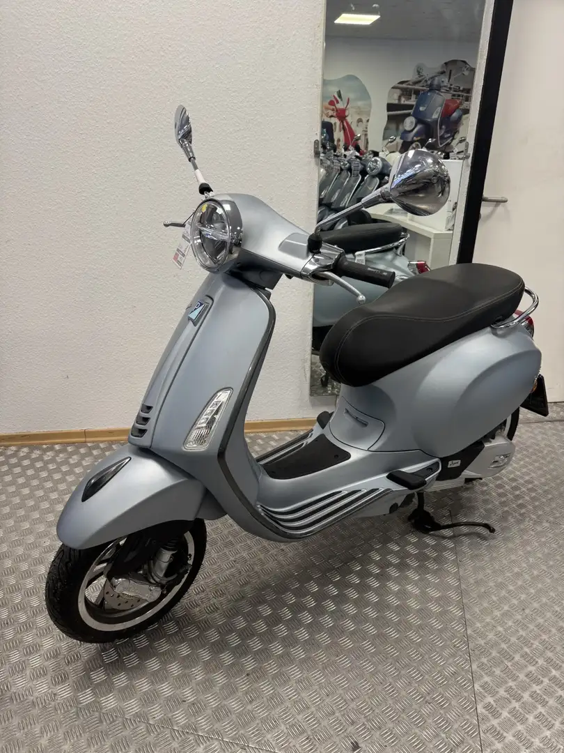 Vespa Primavera S 125 ccm Holiday Gris - 1