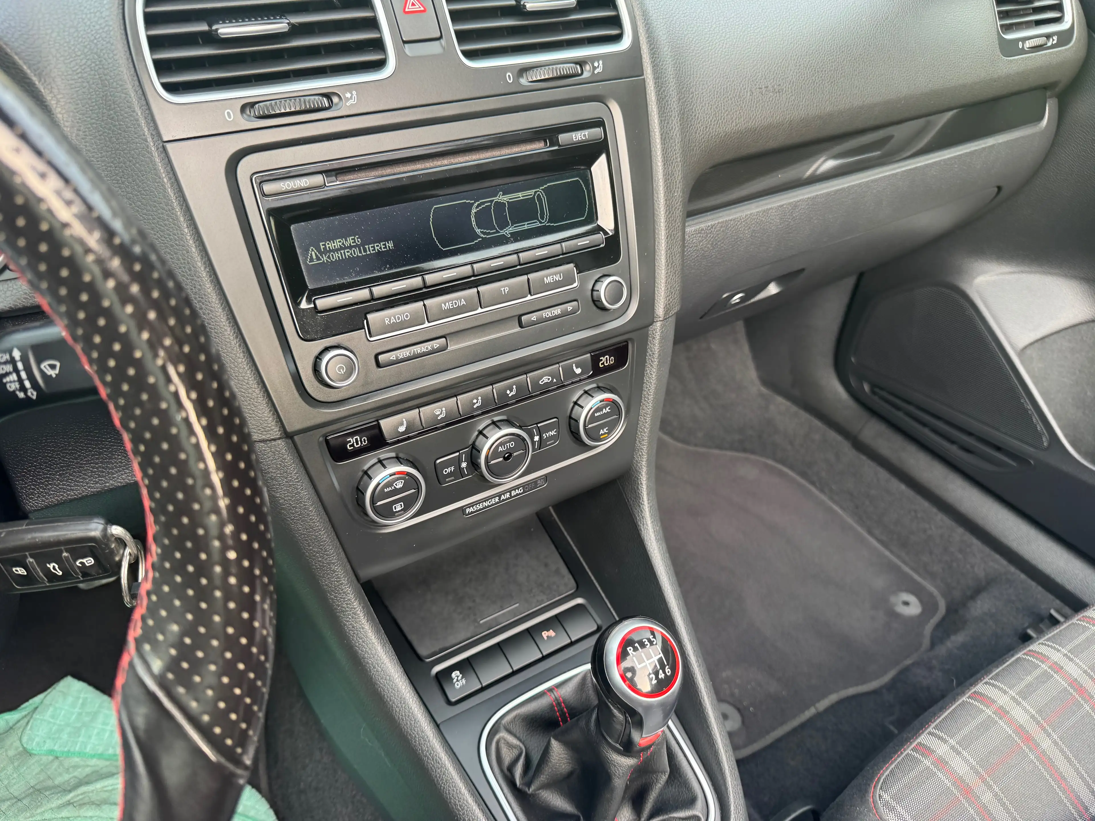 Volkswagen Golf Cabriolet GTI 2.0 TSI *72.000 km*CARNET*TOP! — photo 5