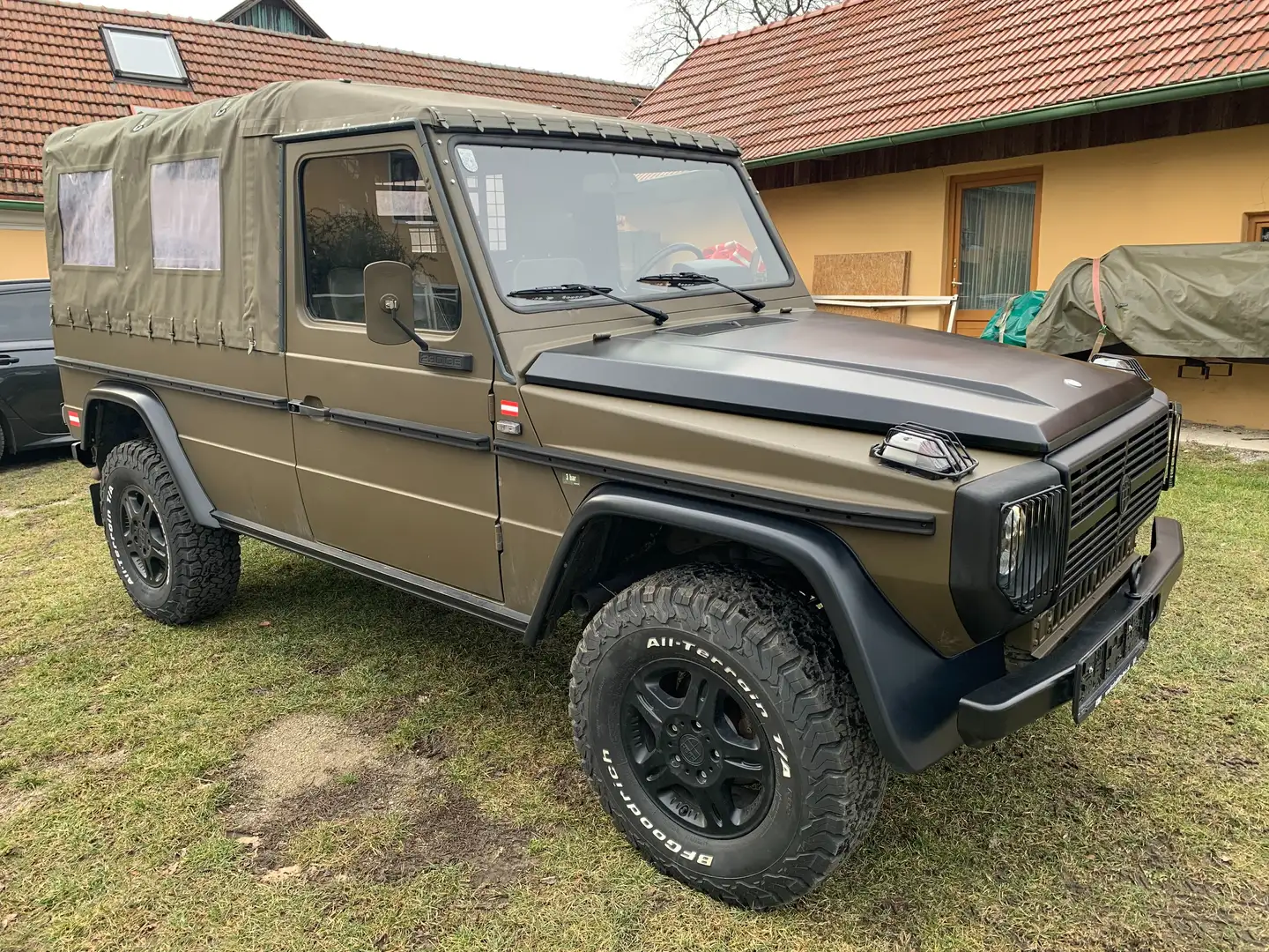 Puch G 230 GE Schweizer Armee SUV Grün - 2