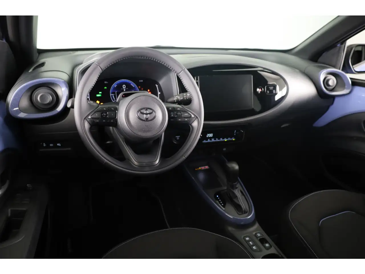 Toyota Aygo X 2026 — фото 13