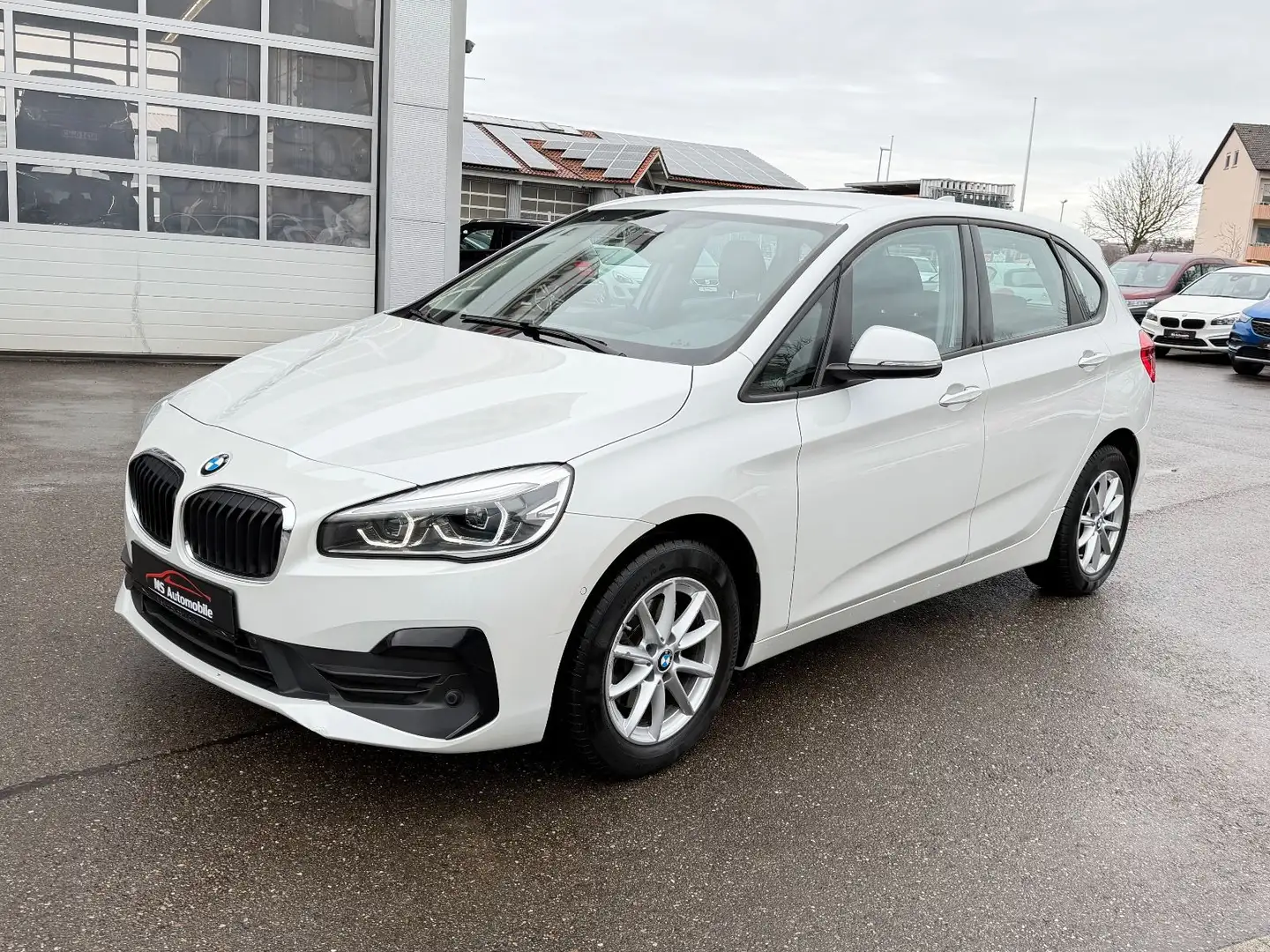 BMW 218 i Active Tourer Advantage Aut. Navi_LED_Kamer Weiß - 1
