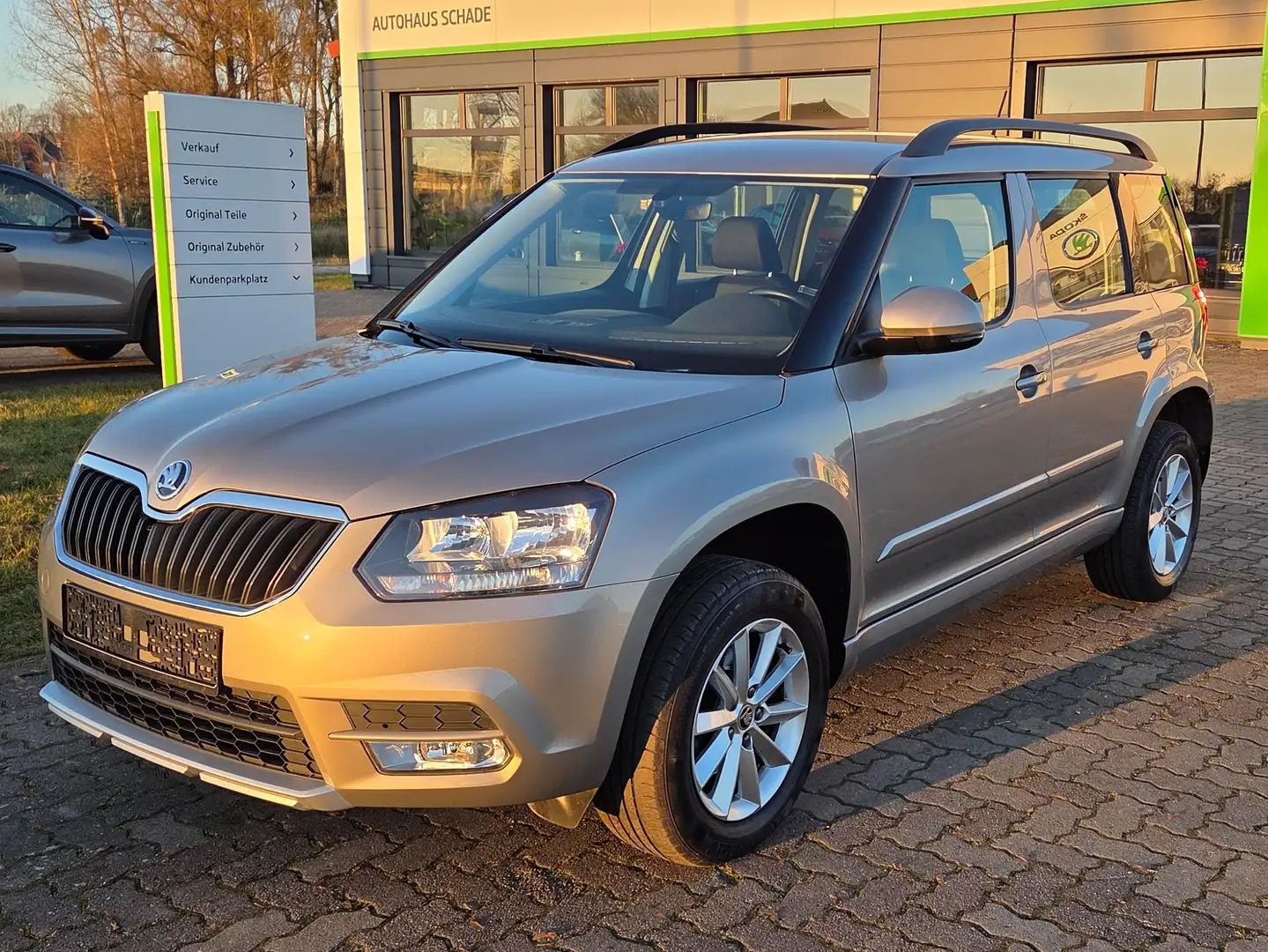 Skoda Yeti Yeti 1.2 TSI Ambition Beige - 1