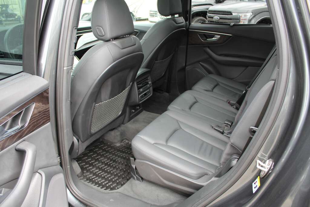 2022 Audi Q7 KOMFORT QUATTRO/PANO. ROOF/B.CAMERA — снимка 1