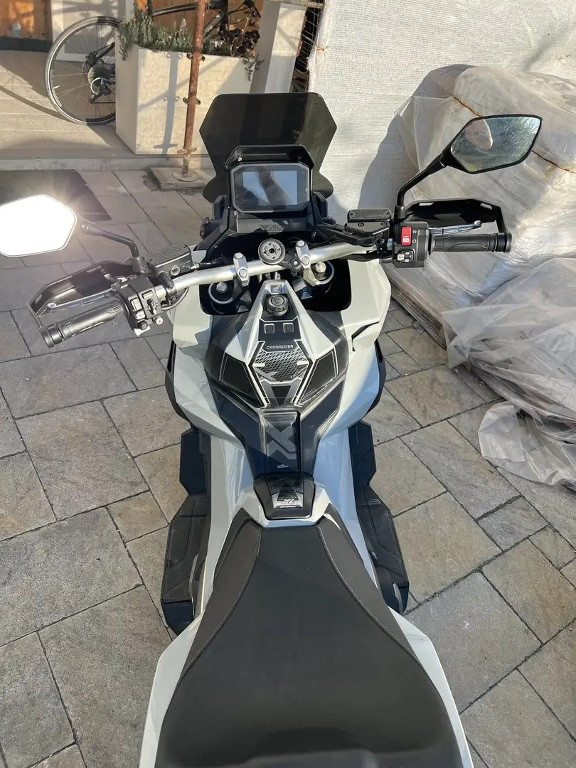 Honda X-ADV - 1