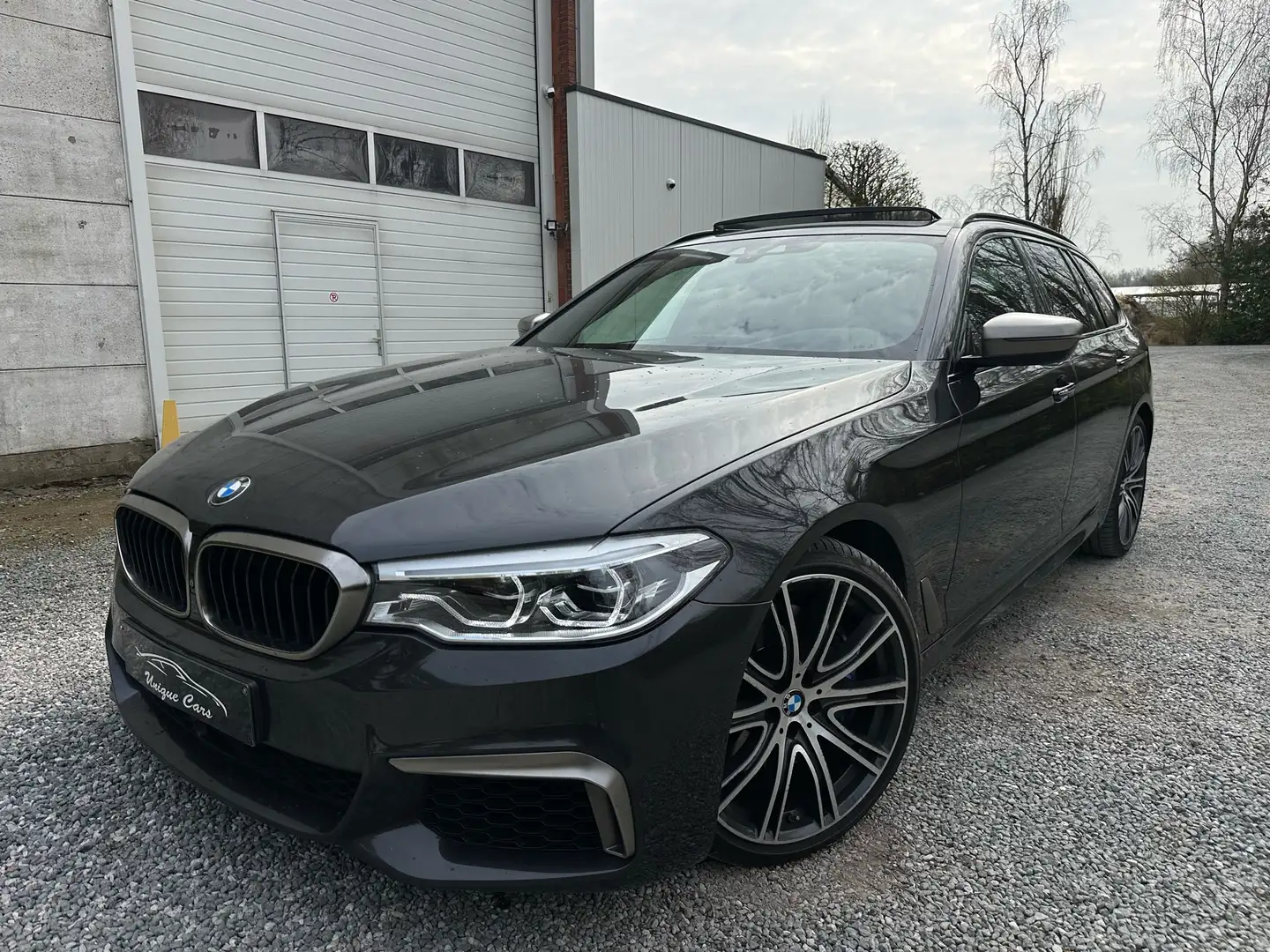 BMW M550 M xDrive Touring Aut. Full Pano Sfeer AppleCay HUD - 1