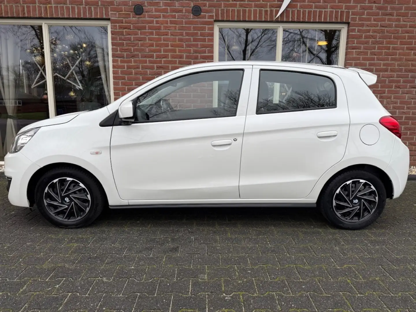 Mitsubishi Space Star 1.0 Cool+ RIJKLAAR.PRIJS / AIRCO/ ELEK.RAMEN / ELE Wit - 2