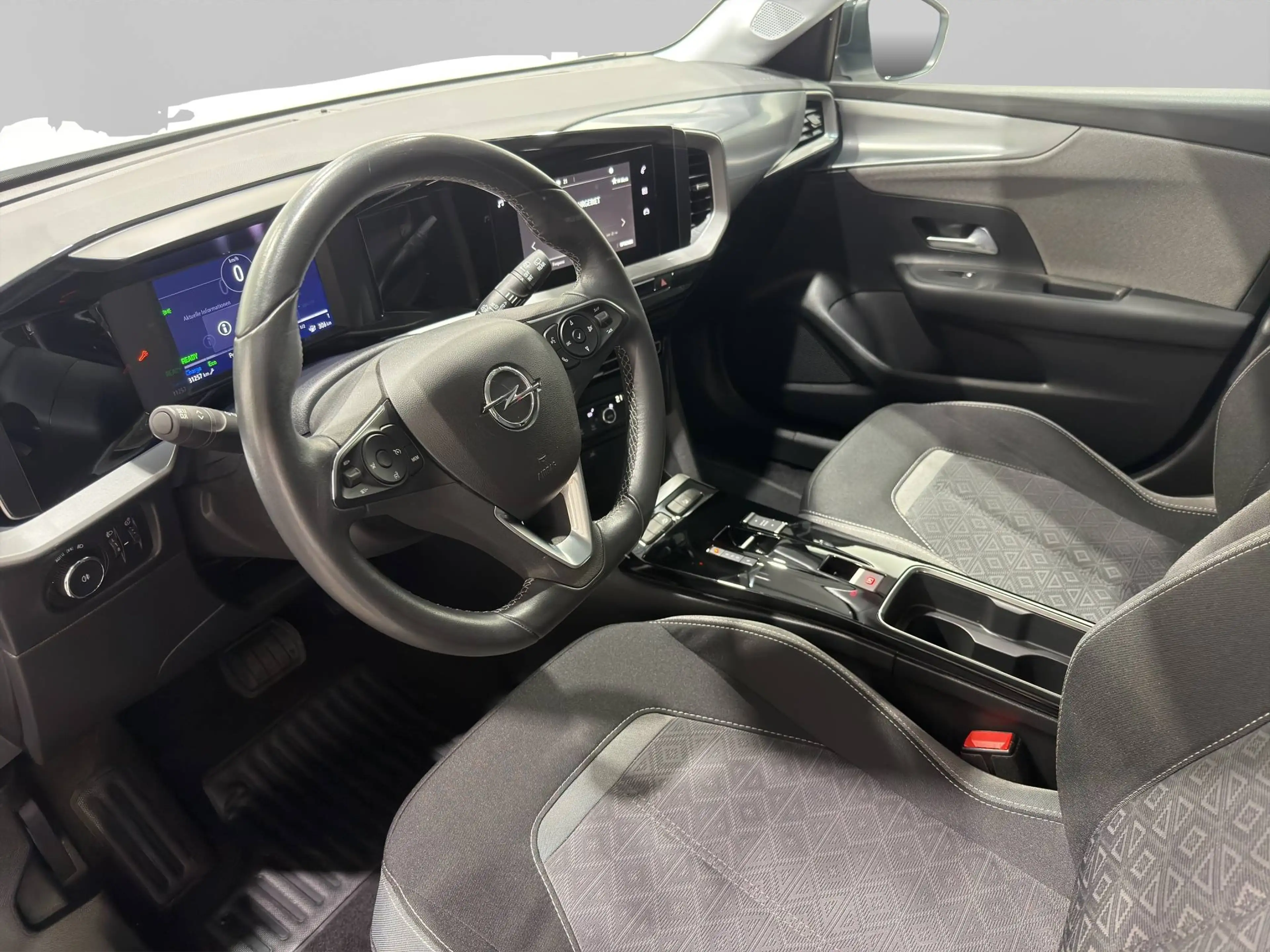 Opel Mokka-E EDITION ***HEATED STEERING WHEEL & SEATS*REAR CAMERA*** — photo 8