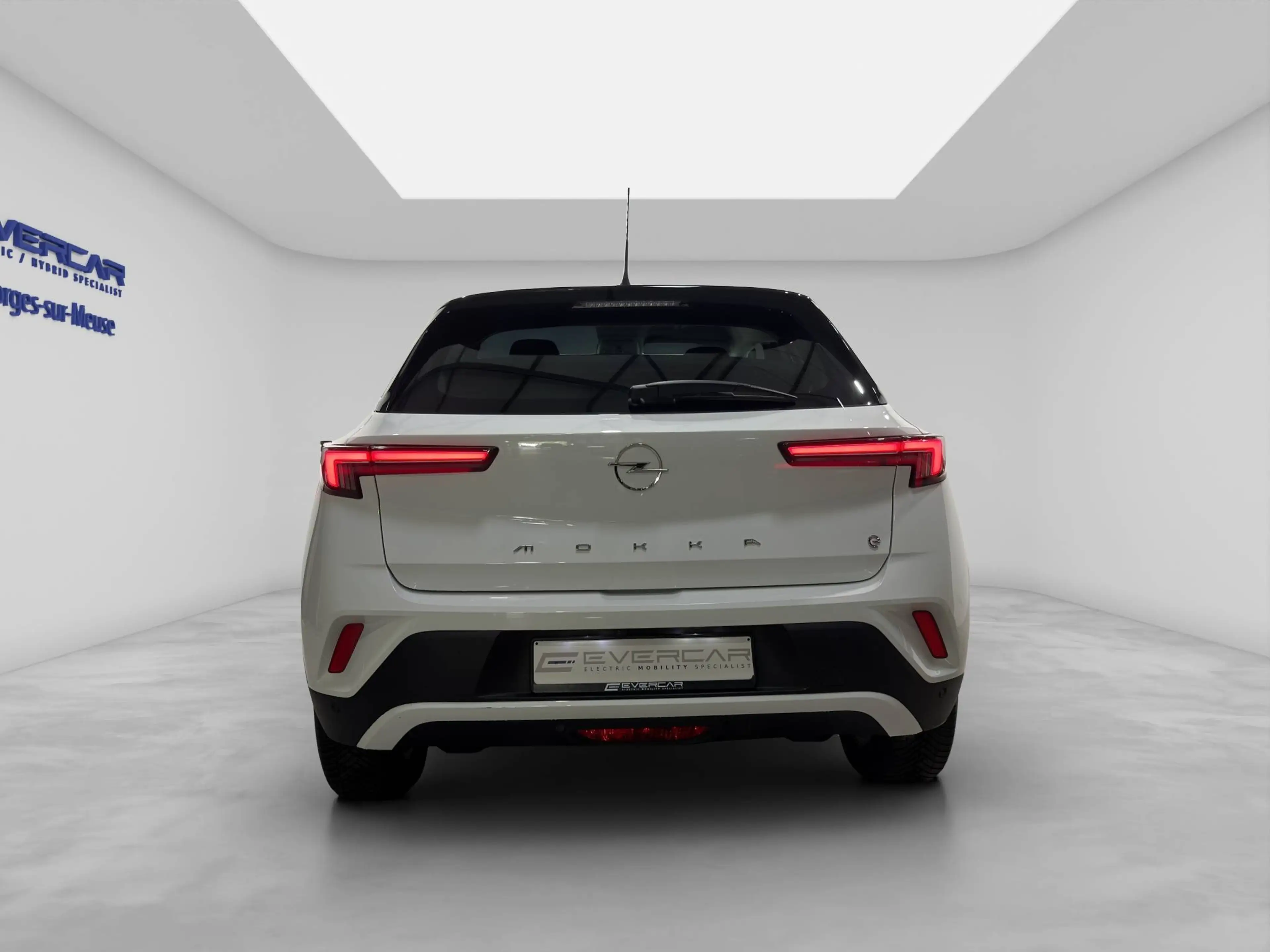 Opel Mokka-E EDITION ***HEATED STEERING WHEEL & SEATS*REAR CAMERA*** — photo 5