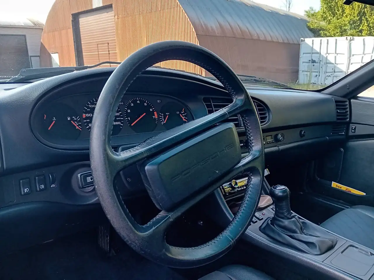 Porsche 944 S2, foto 7