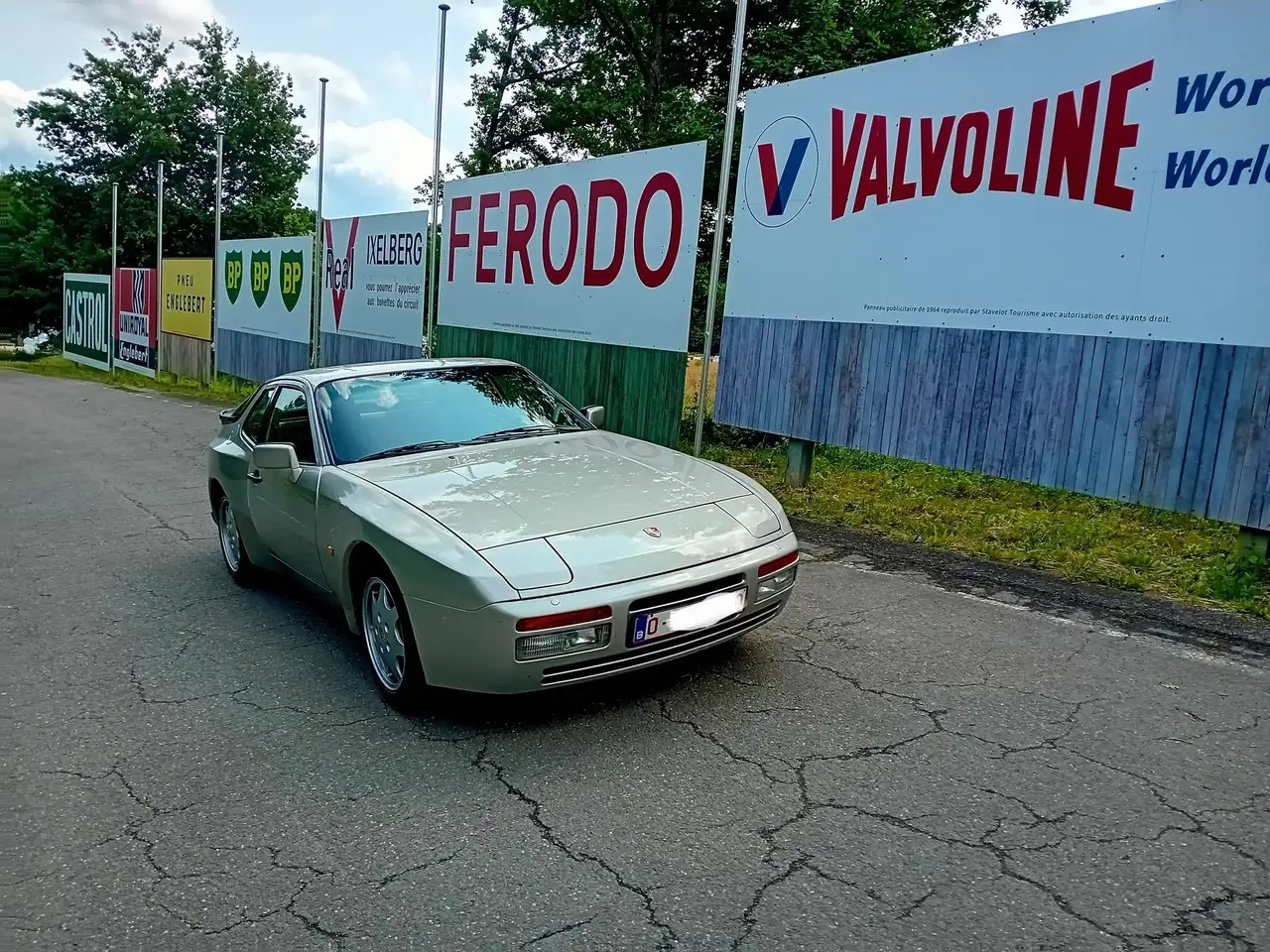 Porsche 944 S2, foto 3