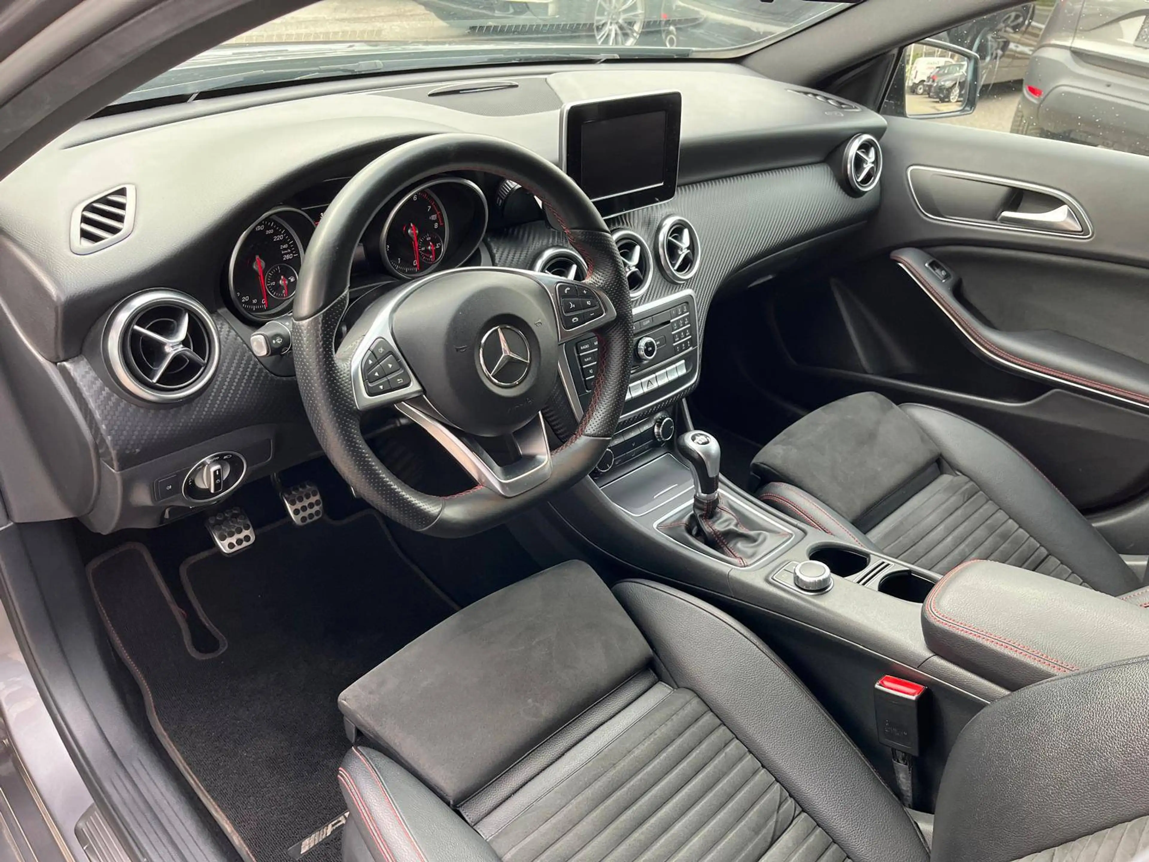 Mercedes-Benz A 180 A 180 BlueEfficiency (176.042) — photo 13
