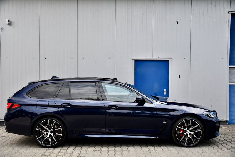 BMW 530 d xDrive Touring  MSport Edition Laser H&K — photo 5