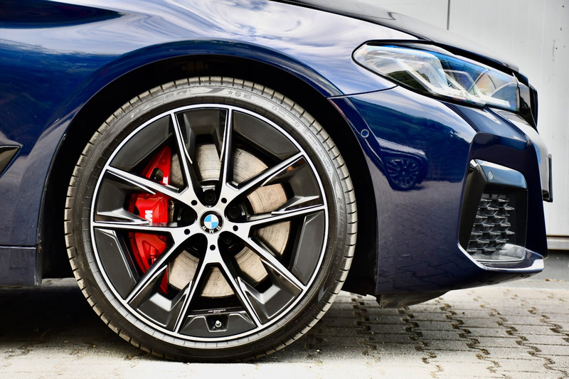 BMW 530 d xDrive Touring  MSport Edition Laser H&K — photo 9