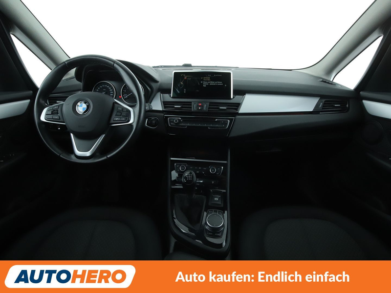 BMW 218 218i Gran Tourer Advantage*NAVI*TEMPO*PDC*SHZ* — photo 12