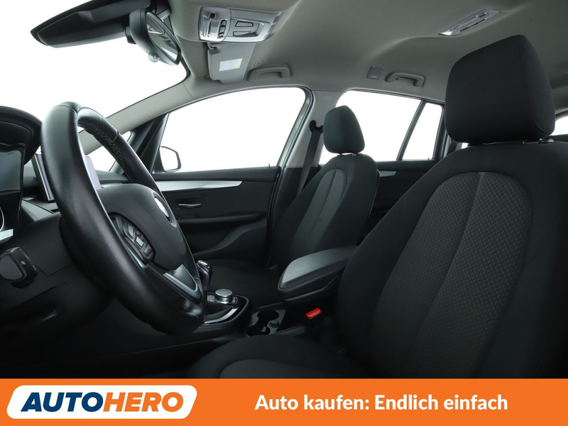 BMW 218 218i Gran Tourer Advantage*NAVI*TEMPO*PDC*SHZ* — photo 10